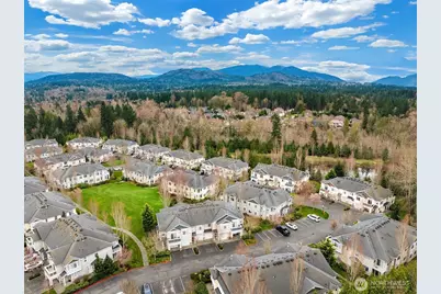 1855 Trossachs Boulevard SE #2402, Sammamish, WA 98075 - Photo 40