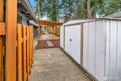 5703 230th Street SW, Mountlake Terrace, WA 98043 - Photo 24