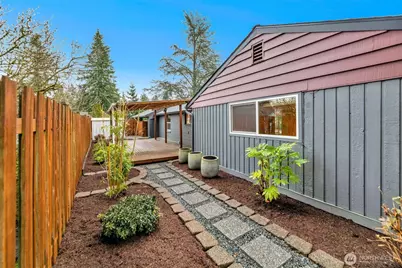 5703 230th Street SW, Mountlake Terrace, WA 98043 - Photo 22