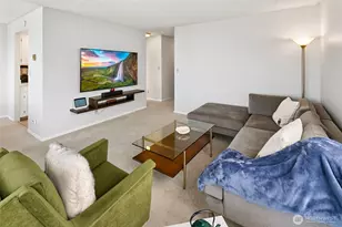 2201 3rd Ave, Seattle, WA 98121 - Photo 2