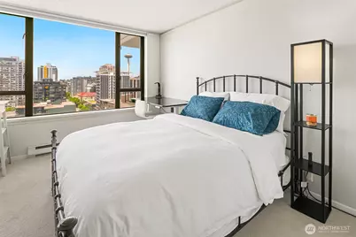 2201 3rd Avenue #1404, Seattle, WA 98121 - Photo 8