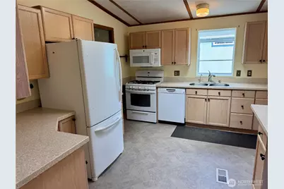 2414 Vista Lane, Anacortes, WA 98221 - Photo 10