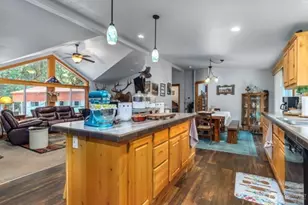 129 Cougar Dr, Packwood, WA 98361 - Photo 12