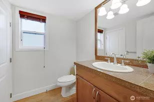 17681 NE 121st Ct, Redmond, WA 98052 - Photo 16