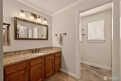 1484 Elmwood Street, Wenatchee, WA 98801 - Photo 18