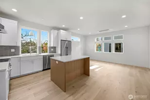 1412 N 47th St, Seattle, WA 98103 - Photo 16