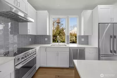 1412 N 47th Street #A, Seattle, WA 98103 - Photo 18