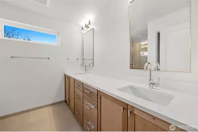 1412 N 47th Street #A, Seattle, WA 98103 - Photo 24