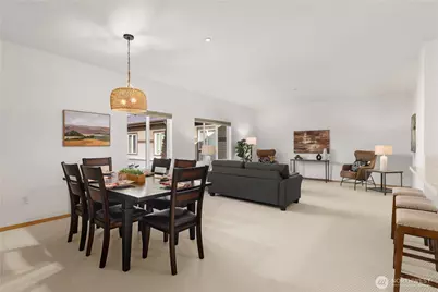 1731 10th Avenue NE #B215, Issaquah, WA 98029 - Photo 12