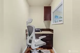 14142 97th Ave NE, Kirkland, WA 98034 - Photo 8