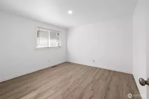 9926 71st St SW, Lakewood, WA 98498 - Photo 16