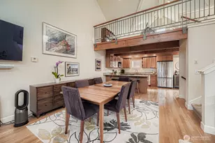 1502 44th Ave SW, Seattle, WA 98116 - Photo 10