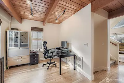 1502 44th Avenue SW, Seattle, WA 98116 - Photo 14