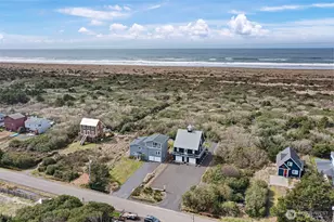 577 Sand Dune Ave SW, Ocean Shores, WA 98569 - Photo 2