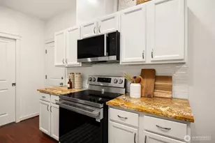 2211 NE Natalie Way, Issaquah, WA 98029 - Photo 12