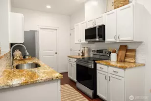 2211 NE Natalie Way, Issaquah, WA 98029 - Photo 10