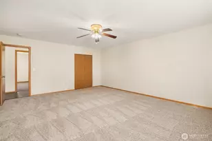 5714 80th Ave NE, Marysville, WA 98270 - Photo 18