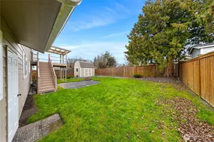 809 NE Perkins St, Coupeville, WA 98239 - Photo 34