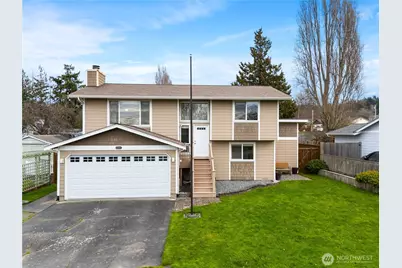 809 NE Perkins Street, Coupeville, WA 98239 - Photo 2