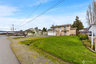 809 NE Perkins St, Coupeville, WA 98239 - Photo 38