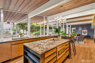 6437 Hampton Rd S, Seattle, WA 98118 - Photo 14