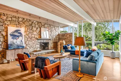 6437 Hampton Road S, Seattle, WA 98118 - Photo 8