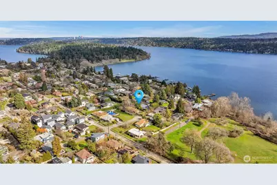 6437 Hampton Road S, Seattle, WA 98118 - Photo 38