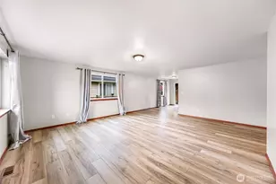 6069 Captain's Way, Ferndale, WA 98248 - Photo 4