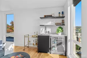 3959 1st Ave NE, Seattle, WA 98105 - Photo 6