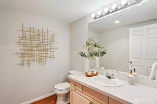 2530 15th Ave W, Seattle, WA 98119 - Photo 12