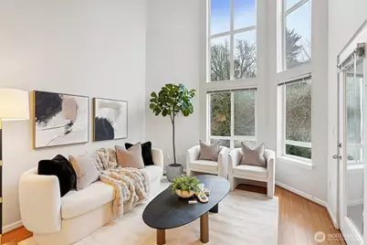 2530 15th Avenue W #603, Seattle, WA 98119 - Photo 2