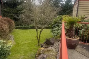 11058 NE 33rd Pl, Bellevue, WA 98004 - Photo 20