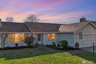 922 130th St E, Tacoma, WA 98445 - Photo 2