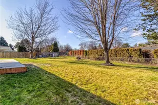 365 SE Highland Park Dr, College Place, WA 99324 - Photo 28