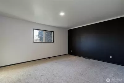 365 SE Highland Park Drive, College Place, WA 99324 - Photo 14