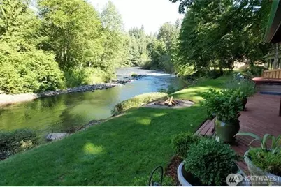 24527 250th Avenue SE, Maple Valley, WA 98038 - Photo 2