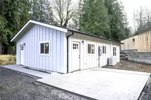 2923 Brook Ln, Sedro Woolley, WA 98284 - Photo 2