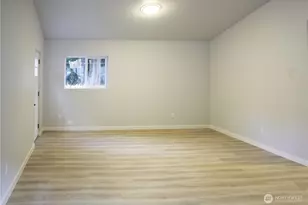 2923 Brook Ln, Sedro Woolley, WA 98284 - Photo 4