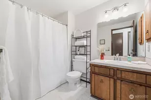 6406 191st St SW, Lynnwood, WA 98036 - Photo 20