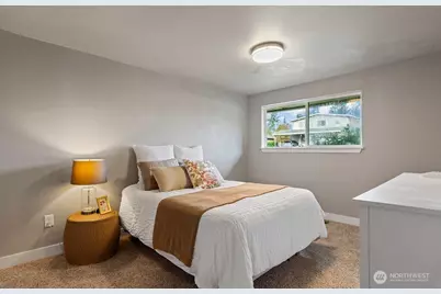 18331 38th Avenue S, SeaTac, WA 98188 - Photo 8