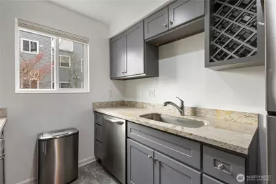 21925 7th Avenue S #101, Des Moines, WA 98198 - Photo 14