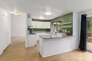 1131 NW Springer, Silverdale, WA 98383 - Photo 14