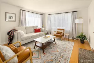 11252 Evanston Ave N, Seattle, WA 98133 - Photo 2