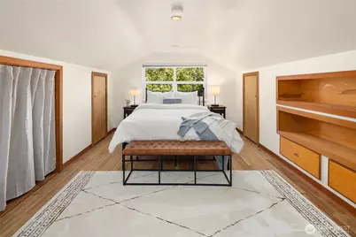 11252 Evanston Avenue N, Seattle, WA 98133 - Photo 10