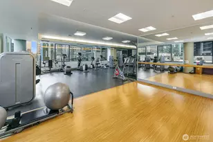 820 Blanchard St, Seattle, WA 98121 - Photo 38