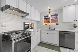 4840 S Kenny St, Seattle, WA 98118 - Photo 8