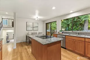 14715 NE 61st Ct, Redmond, WA 98052 - Photo 12