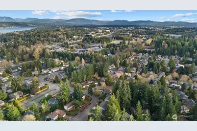 14715 NE 61st Court, Redmond, WA 98052 - Photo 38