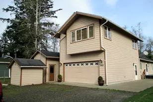 950 Falls of Clyde Loop SE, Ocean Shores, WA 98569 - Photo 2