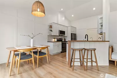 15421 8th Avenue Ct E, Tacoma, WA 98445 - Photo 10